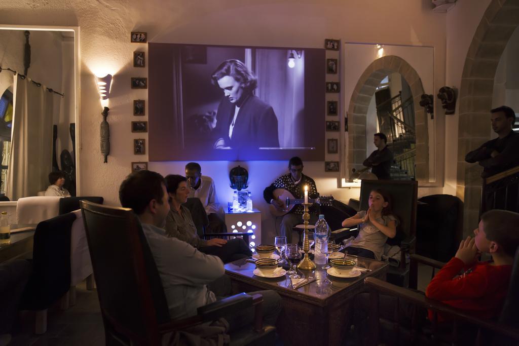 La Maison Du Cinema Essaouira Ruang foto